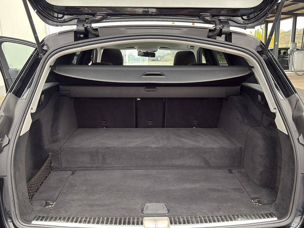 Mercedes-Benz E 300 2022