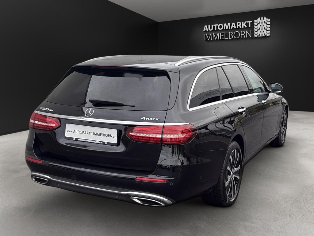 Mercedes-Benz E 300 2022