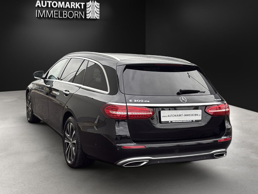 Mercedes-Benz E 300 2022