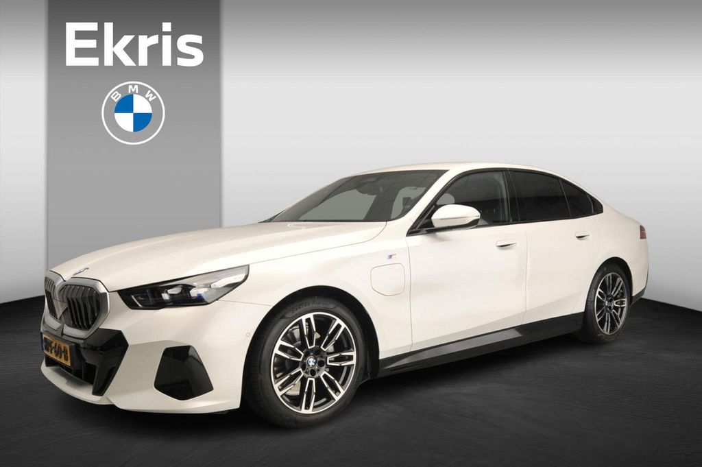 BMW 530 2025