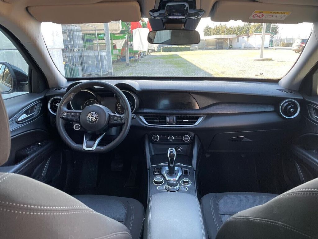 Alfa Romeo Stelvio 2020