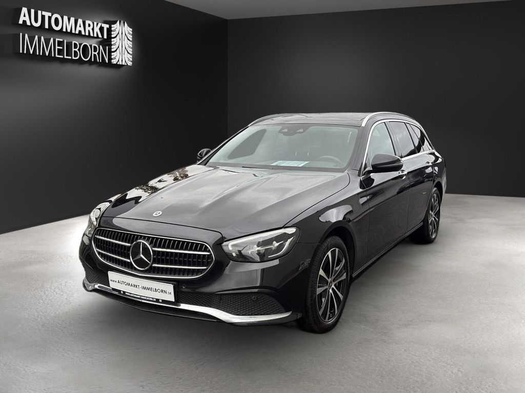Mercedes-Benz E 300 2022