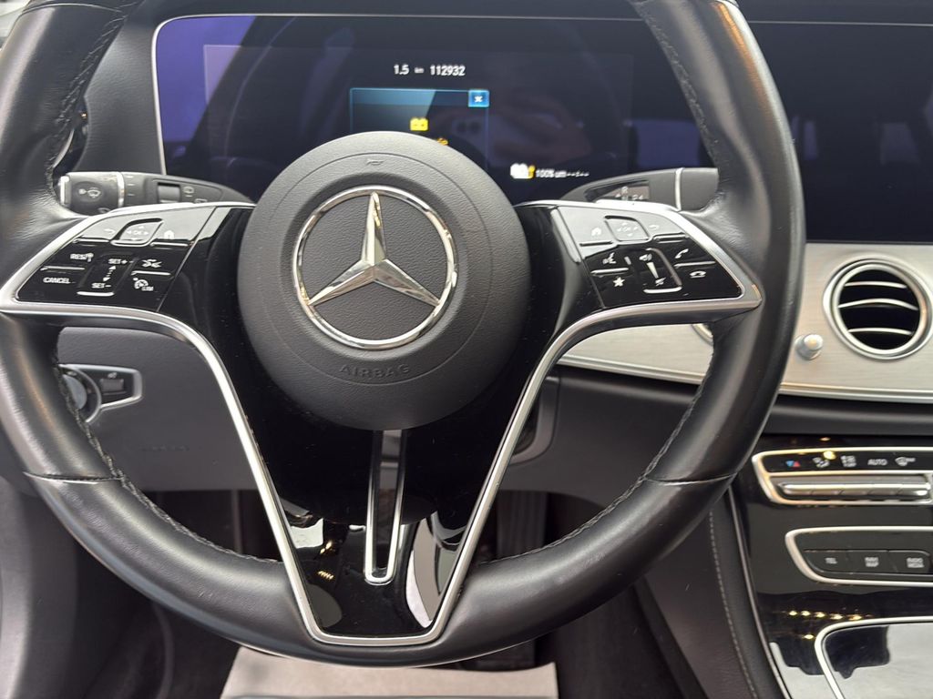 Mercedes-Benz E 300 2022