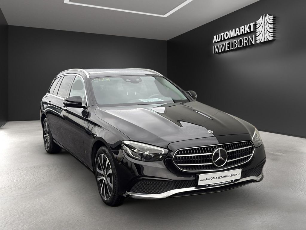 Mercedes-Benz E 300 2022