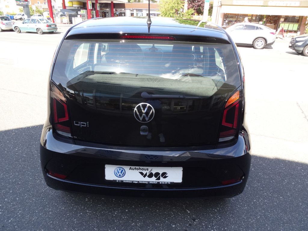 Volkswagen up! 2023