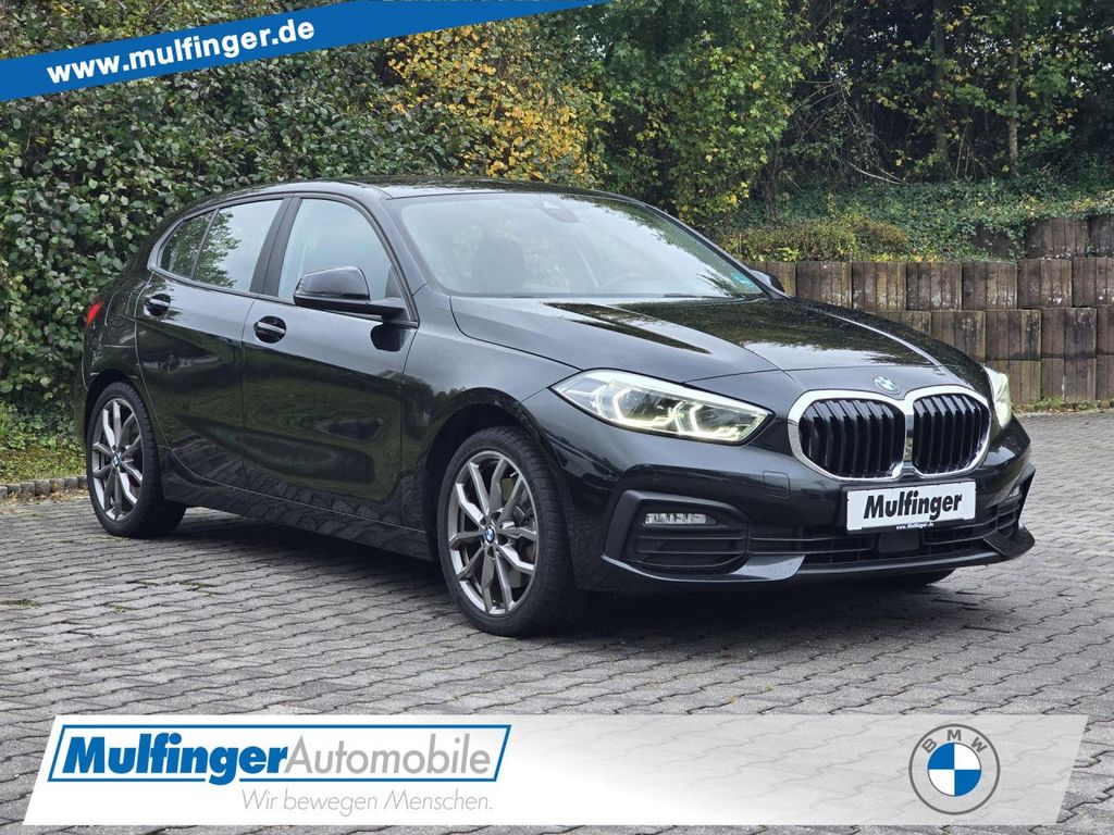 BMW 120 2023