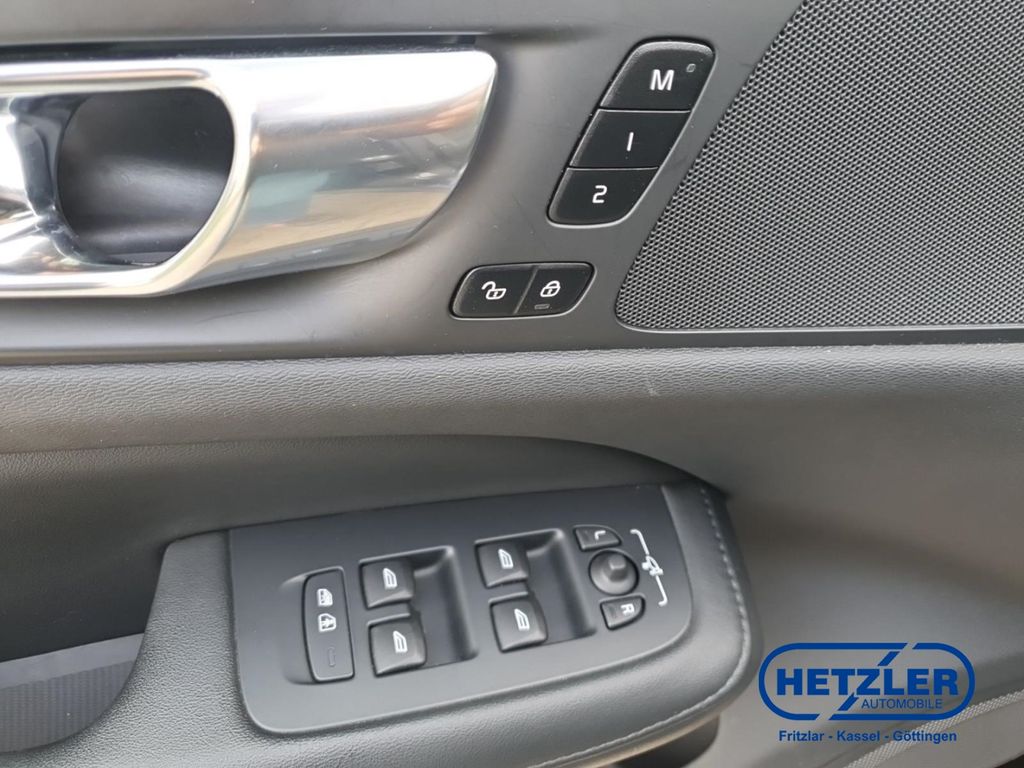 Volvo V60 2022