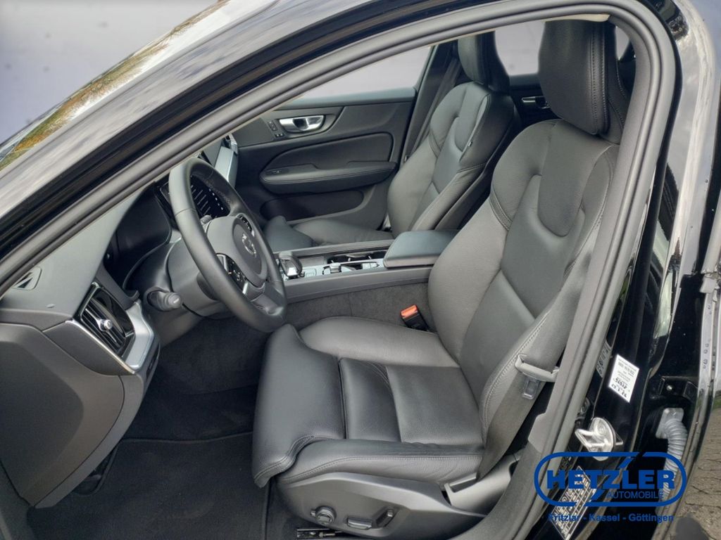 Volvo V60 2022