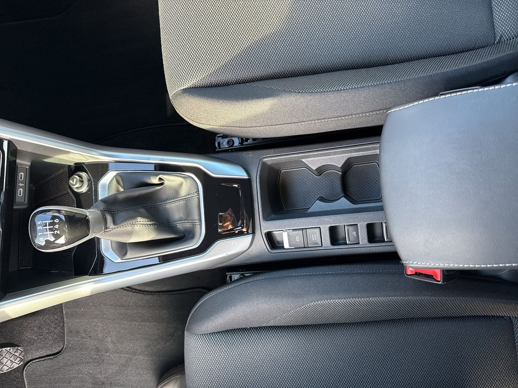 Volkswagen T-Roc 2024