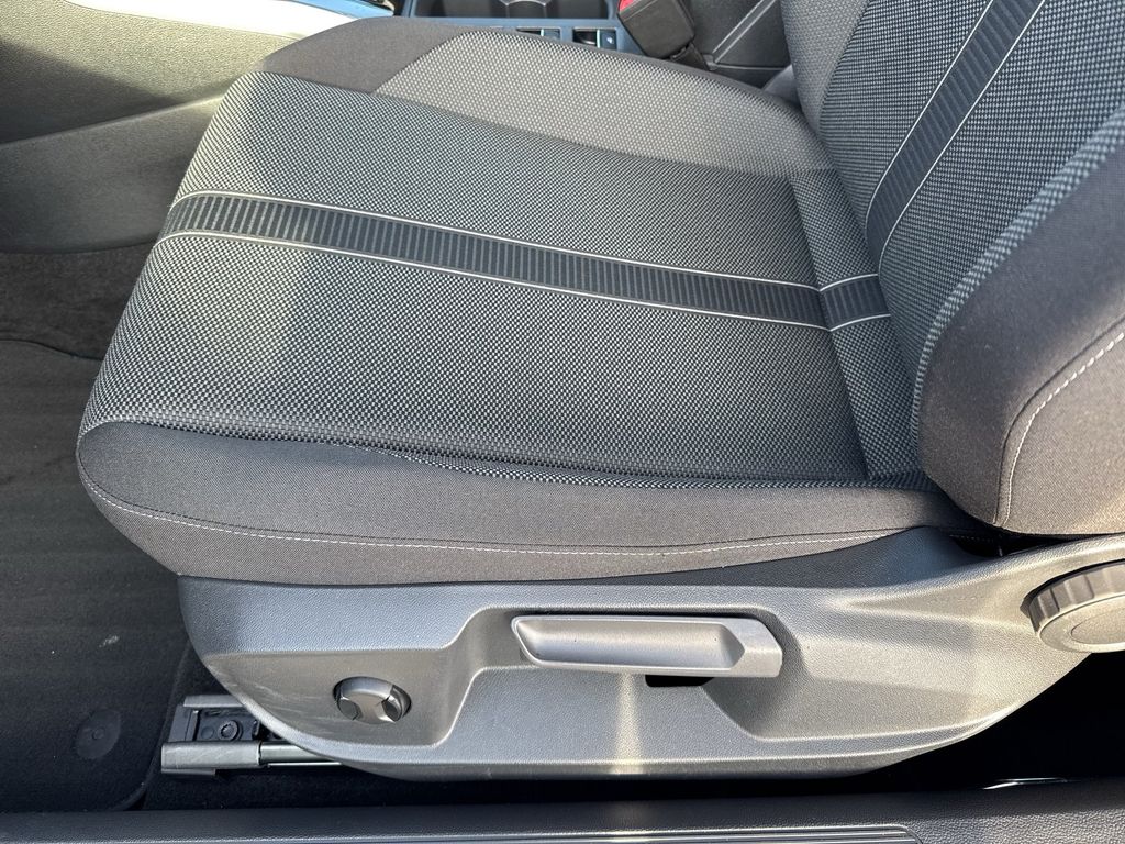 Volkswagen T-Roc 2024