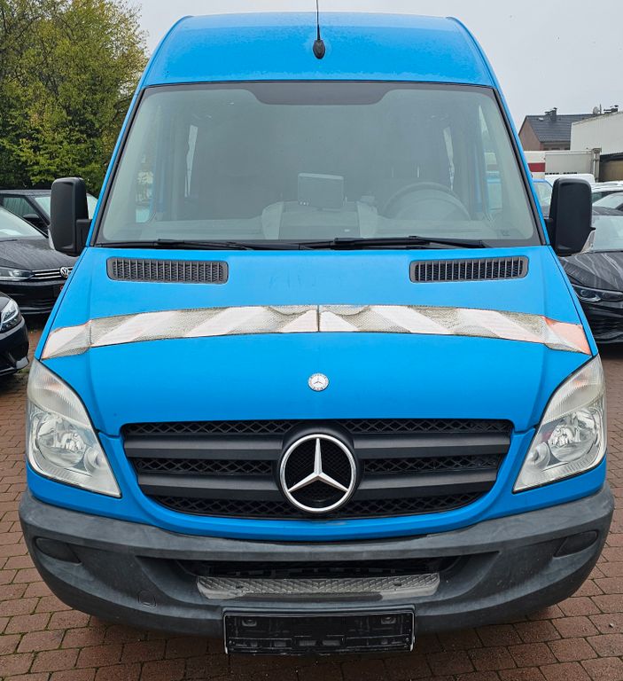 Mercedes-Benz Sprinter 2011