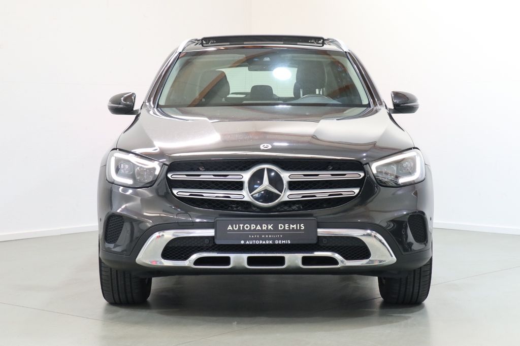 Mercedes-Benz GLC 300 2021