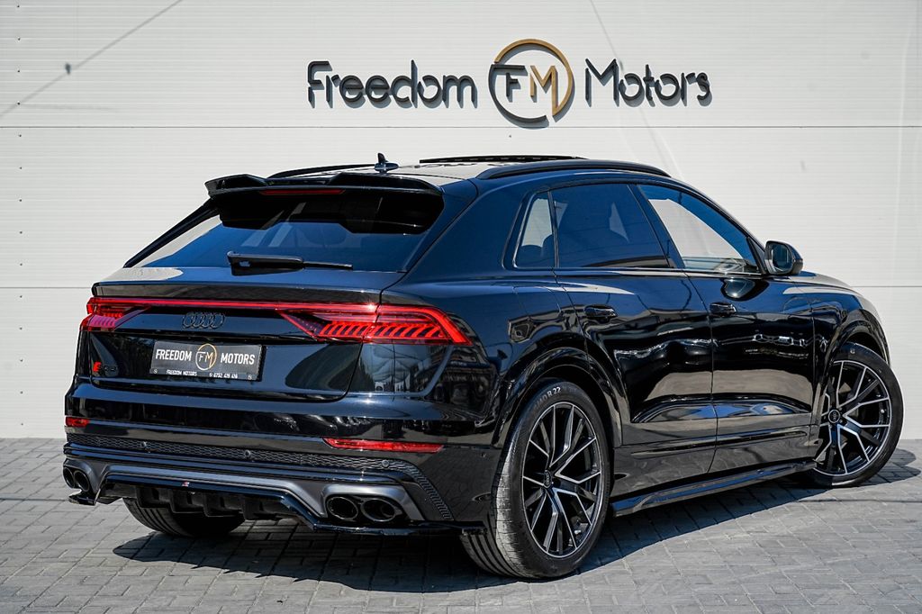 Audi SQ8 2021