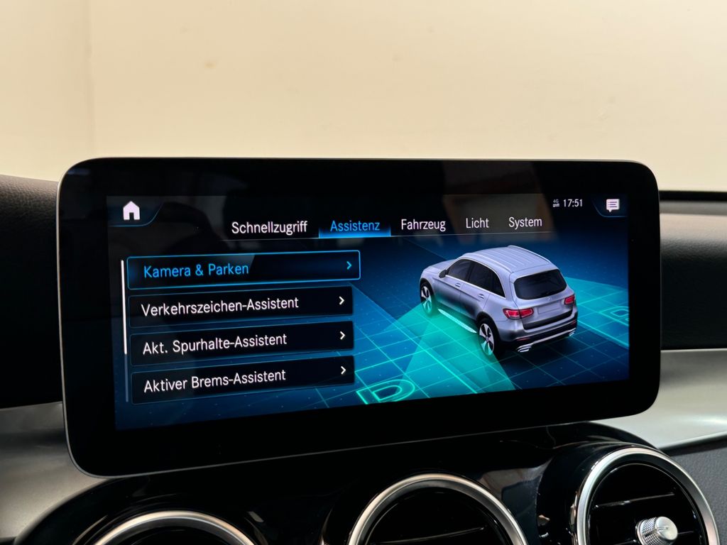 Mercedes-Benz GLC 300 2021