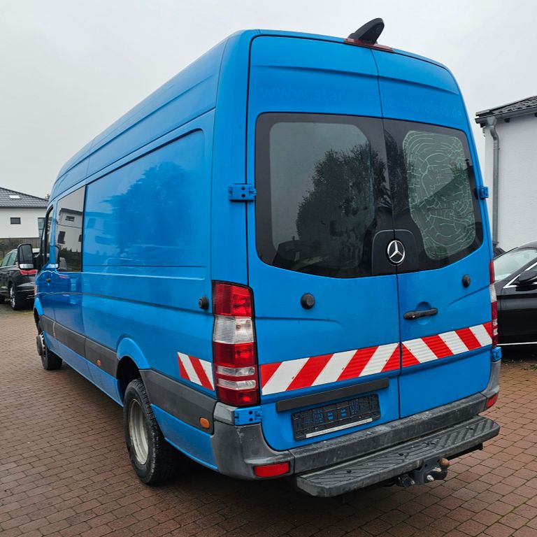 Mercedes-Benz Sprinter 2011