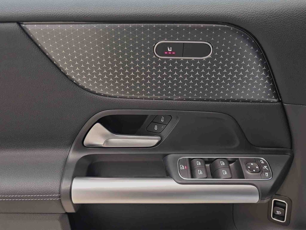 Mercedes-Benz B 180 2024