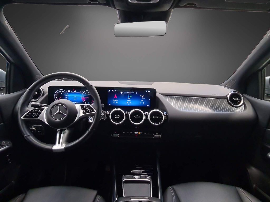 Mercedes-Benz B 180 2024