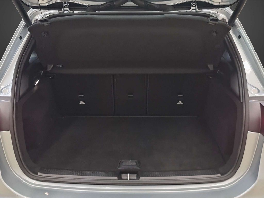 Mercedes-Benz B 180 2024