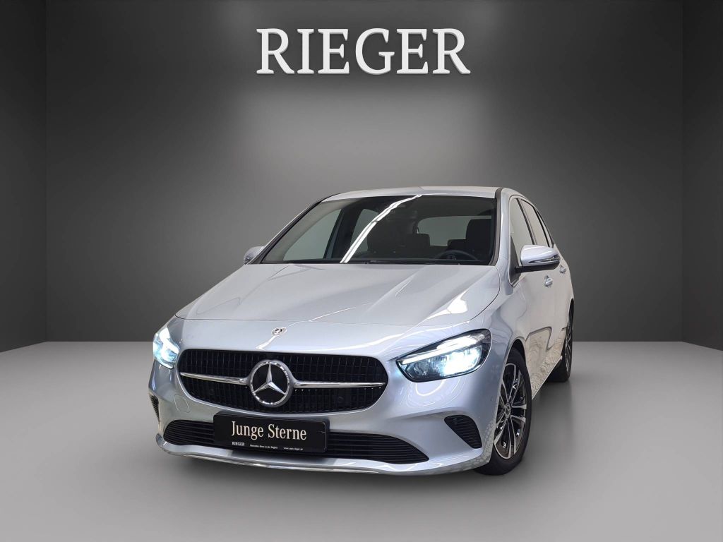 Mercedes-Benz B 180 2024