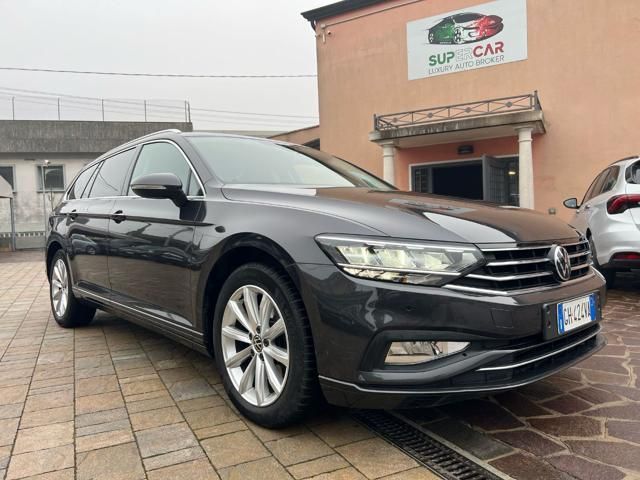 Volkswagen Passat 2022