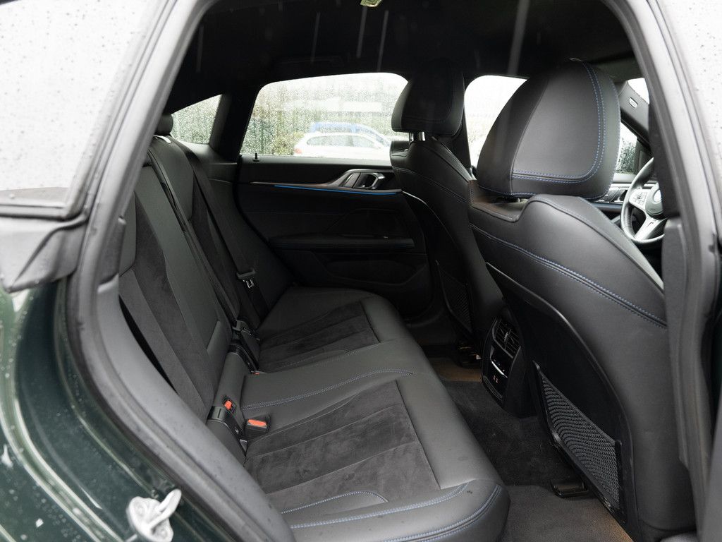 BMW i4 2024