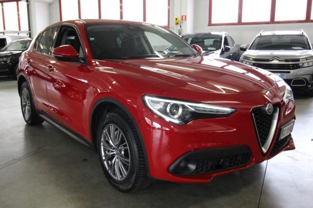 Alfa Romeo Stelvio 2021