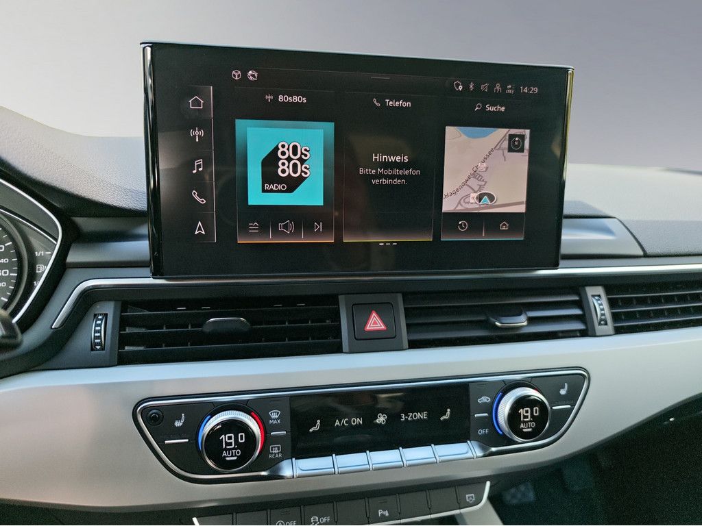 Audi A4 2022