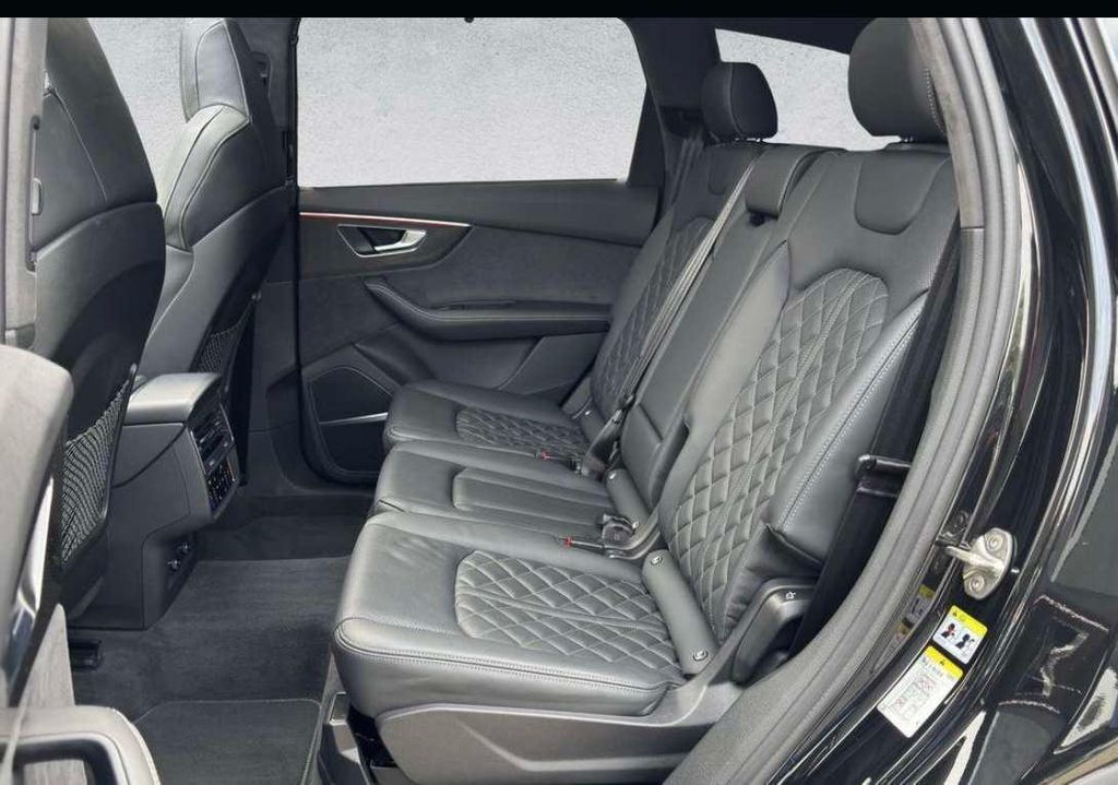 Audi SQ7 2022