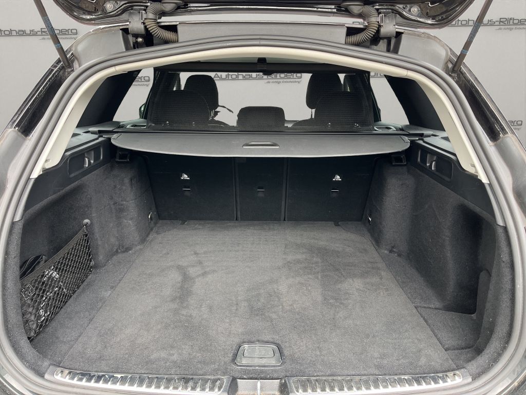 Mercedes-Benz C 220 2022