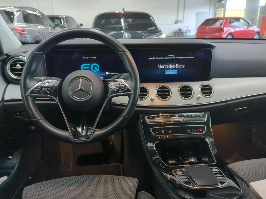 Mercedes-Benz E 300 2021