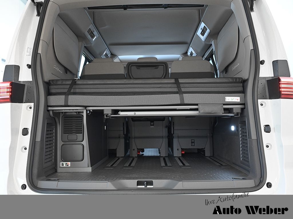 Volkswagen T7 California