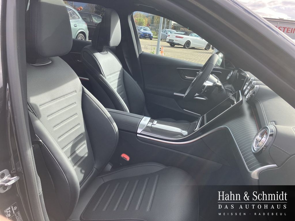 Mercedes-Benz C 220 2025