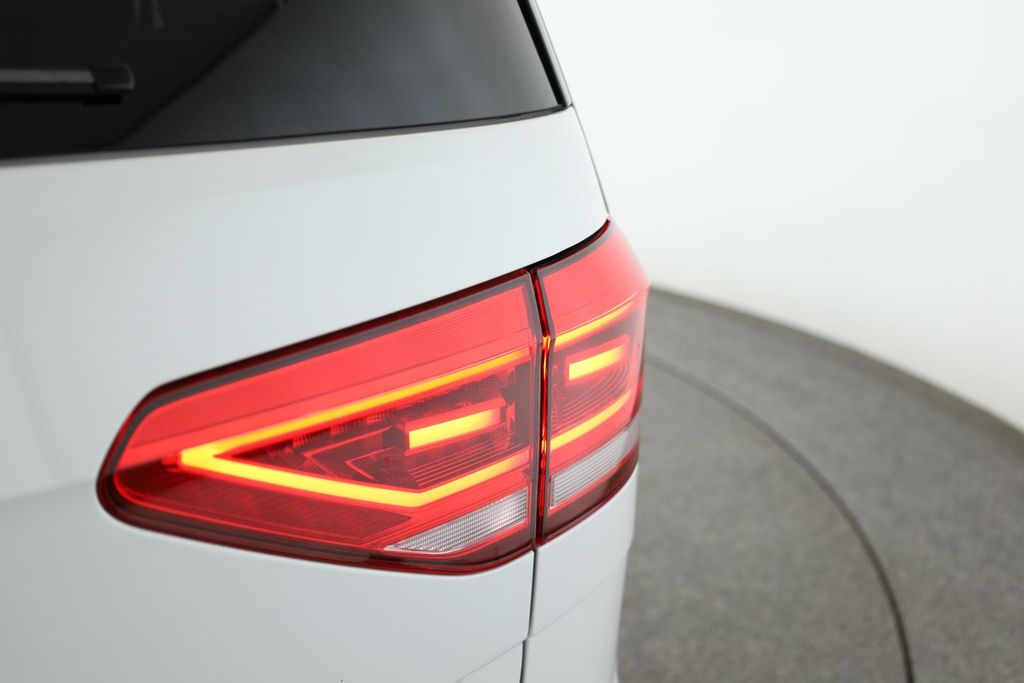 Volkswagen Touran 2025