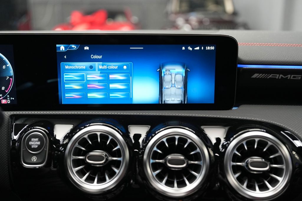 Mercedes-Benz CLA 45 AMG 2023