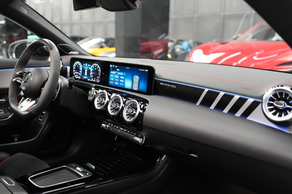 Mercedes-Benz CLA 45 AMG 2023