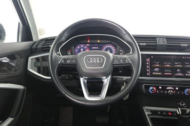 Audi Q3 2021