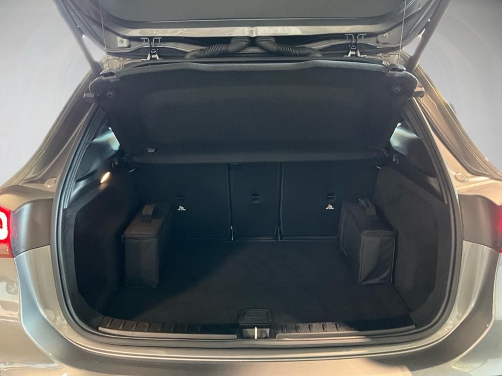 Mercedes-Benz GLA 250 2022