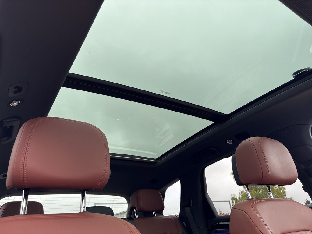 Volkswagen Touareg 2025