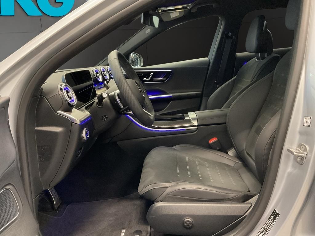 Mercedes-Benz C 220 2025