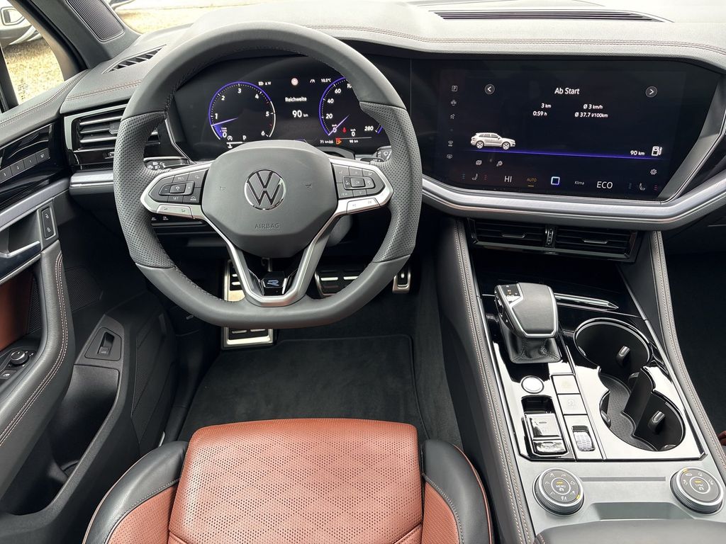 Volkswagen Touareg 2025