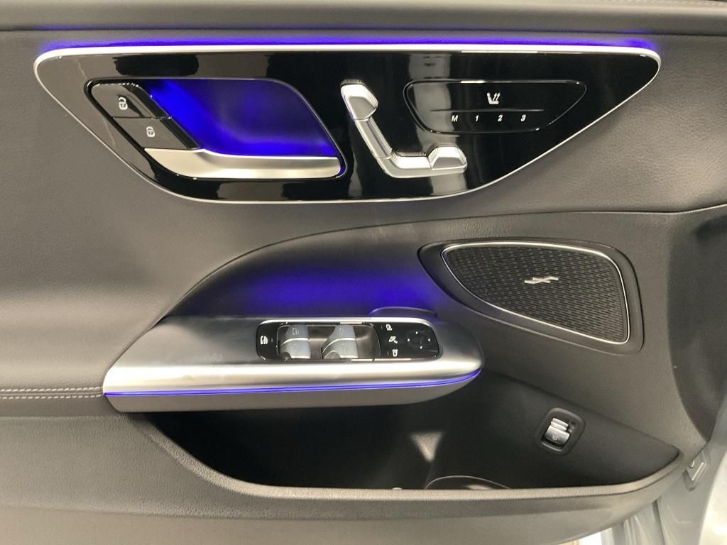 Mercedes-Benz C 220 2025