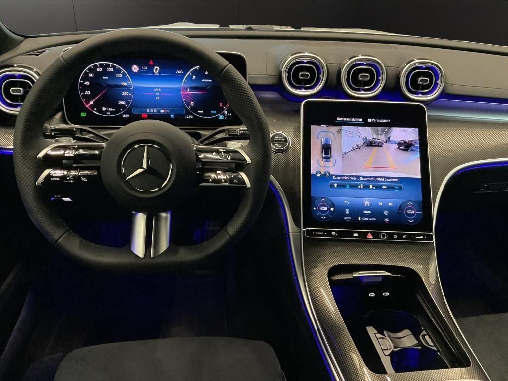 Mercedes-Benz C 220 2025