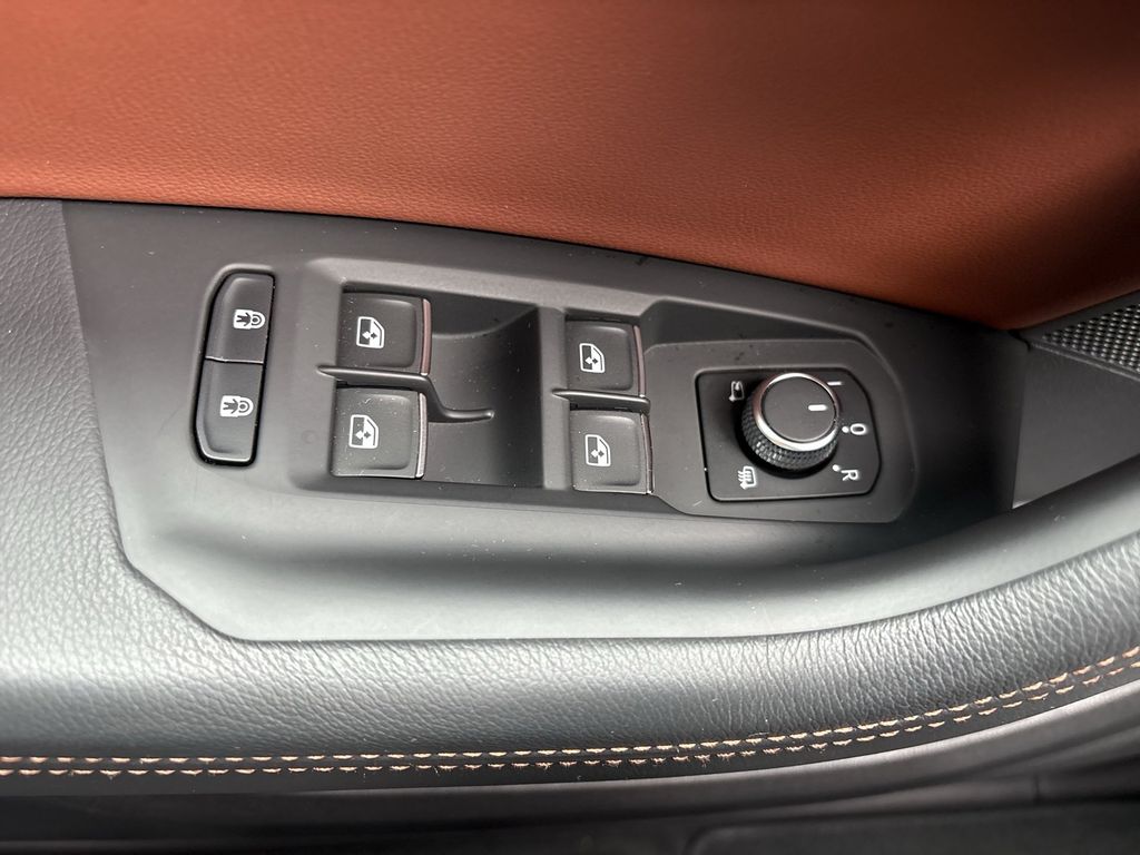 Volkswagen Touareg 2025