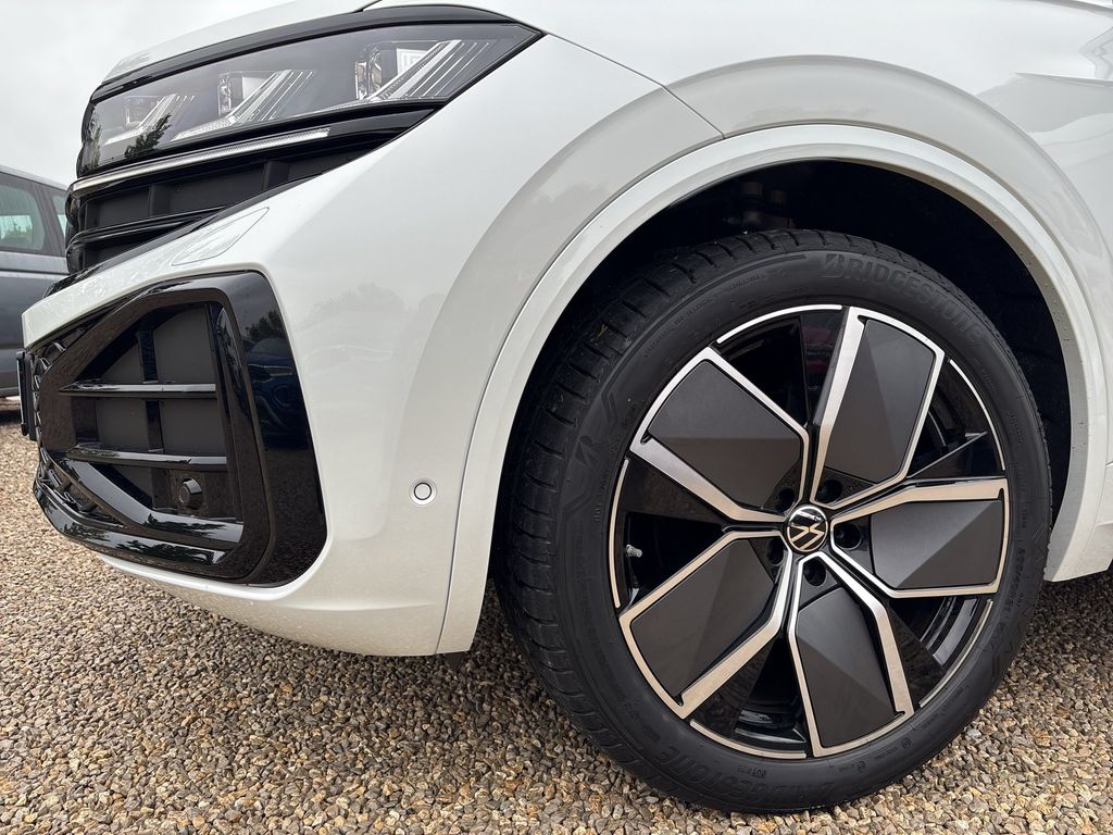 Volkswagen Touareg 2025