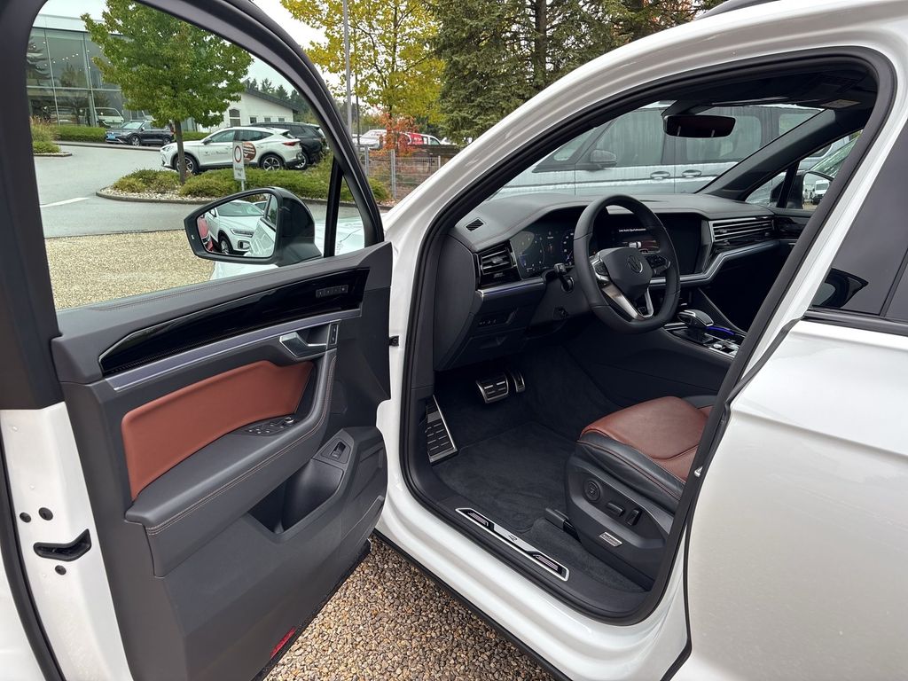 Volkswagen Touareg 2025