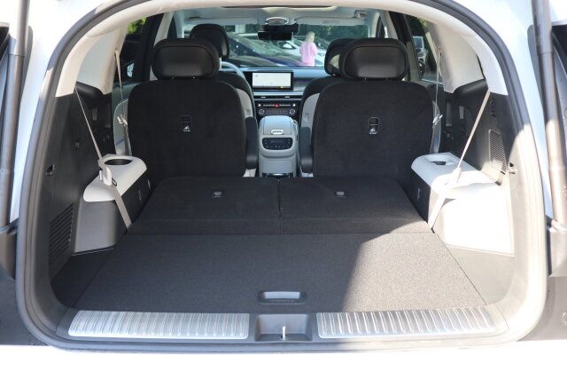 Hyundai IONIQ 9 2025