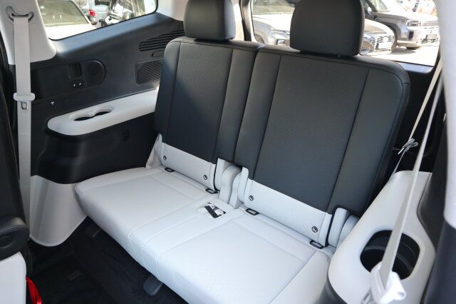 Hyundai IONIQ 9 2025