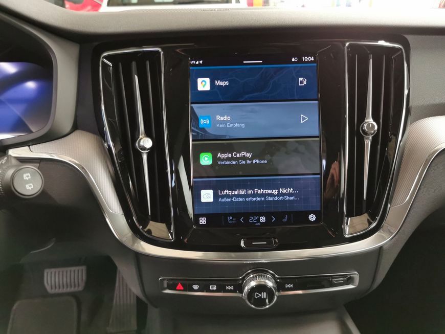 Volvo V60 Cross Country 2023