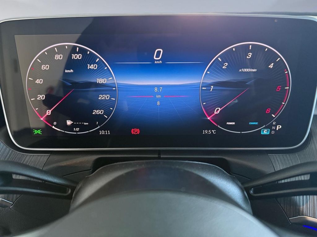 Mercedes-Benz C 220 2025