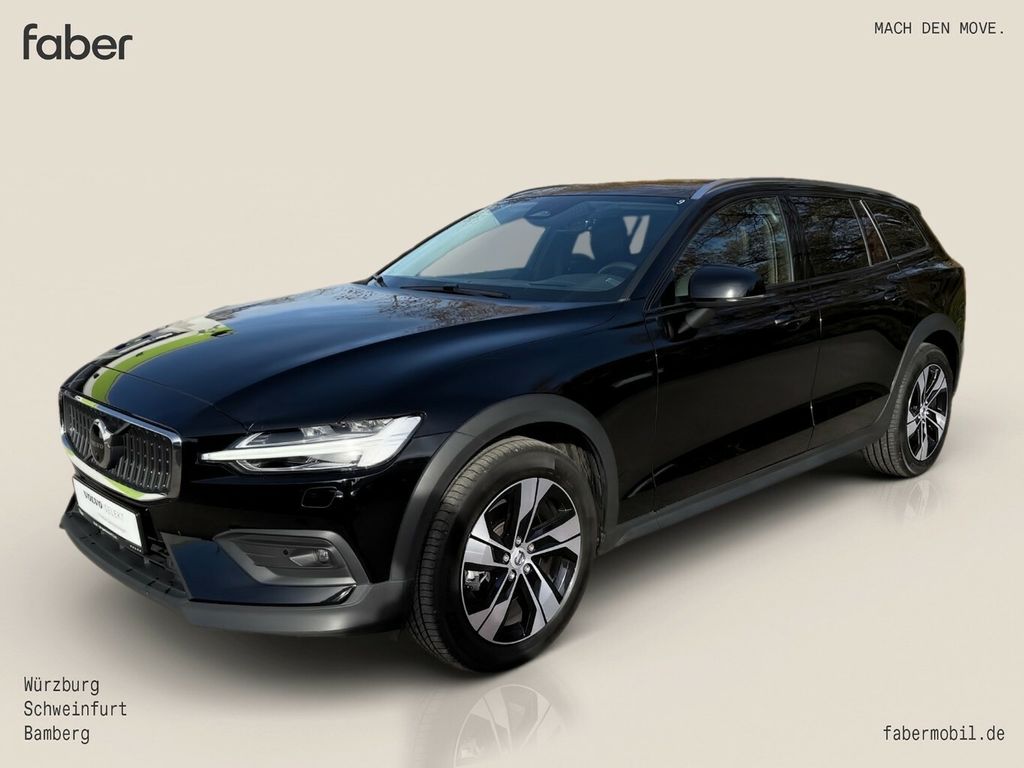Volvo V60 Cross Country 2022